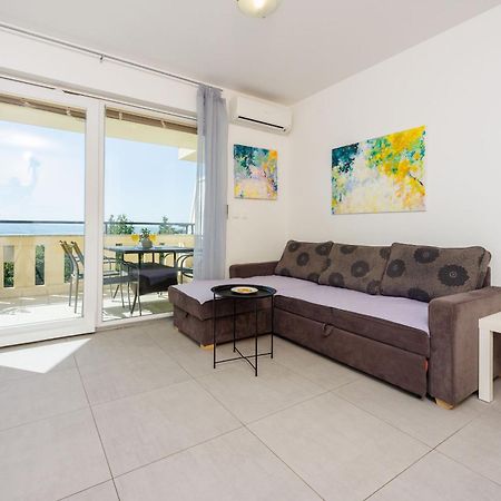 Apartments Petak Novi Dramalj Zewnętrze zdjęcie
